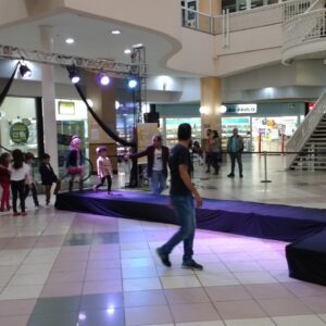 Aluguel de Passarela de desfile e arquibancadas na região de SP cajamar