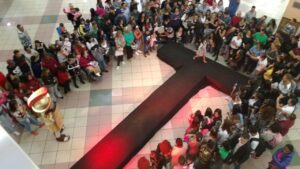 Aluguel de Passarela de desfile e arquibancadas na região de SP araras